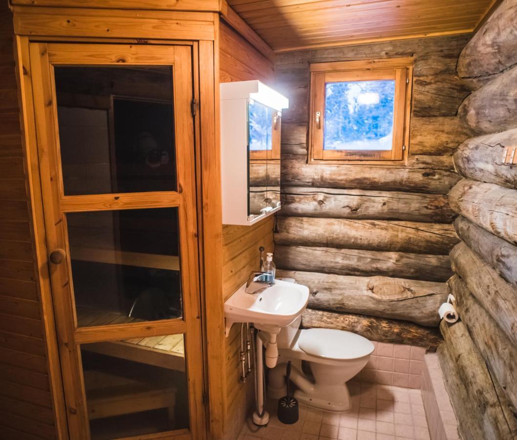Arctic Log Cabins 萨利色尔卡 外观 照片