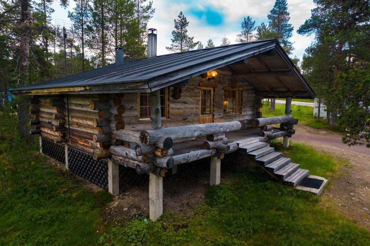 Arctic Log Cabins 萨利色尔卡 外观 照片